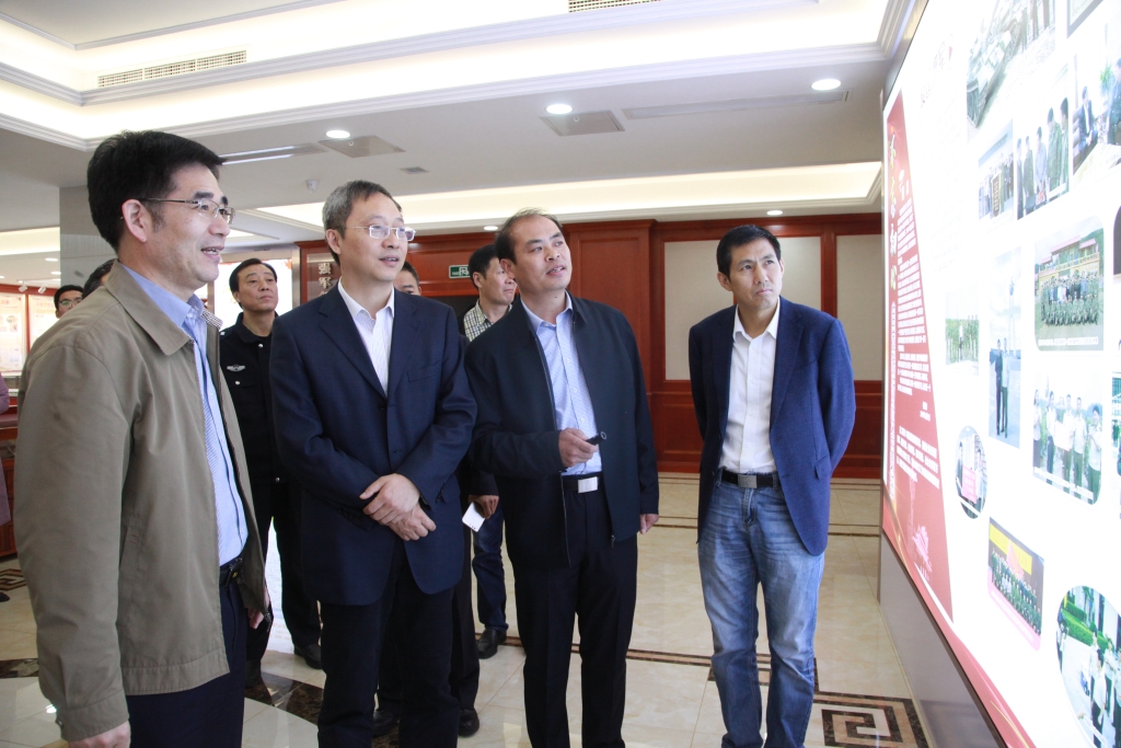 2019年10月16日，江蘇省退役軍人事務(wù)廳副廳長徐衛(wèi)一行參觀調(diào)研鷹游集團(tuán)